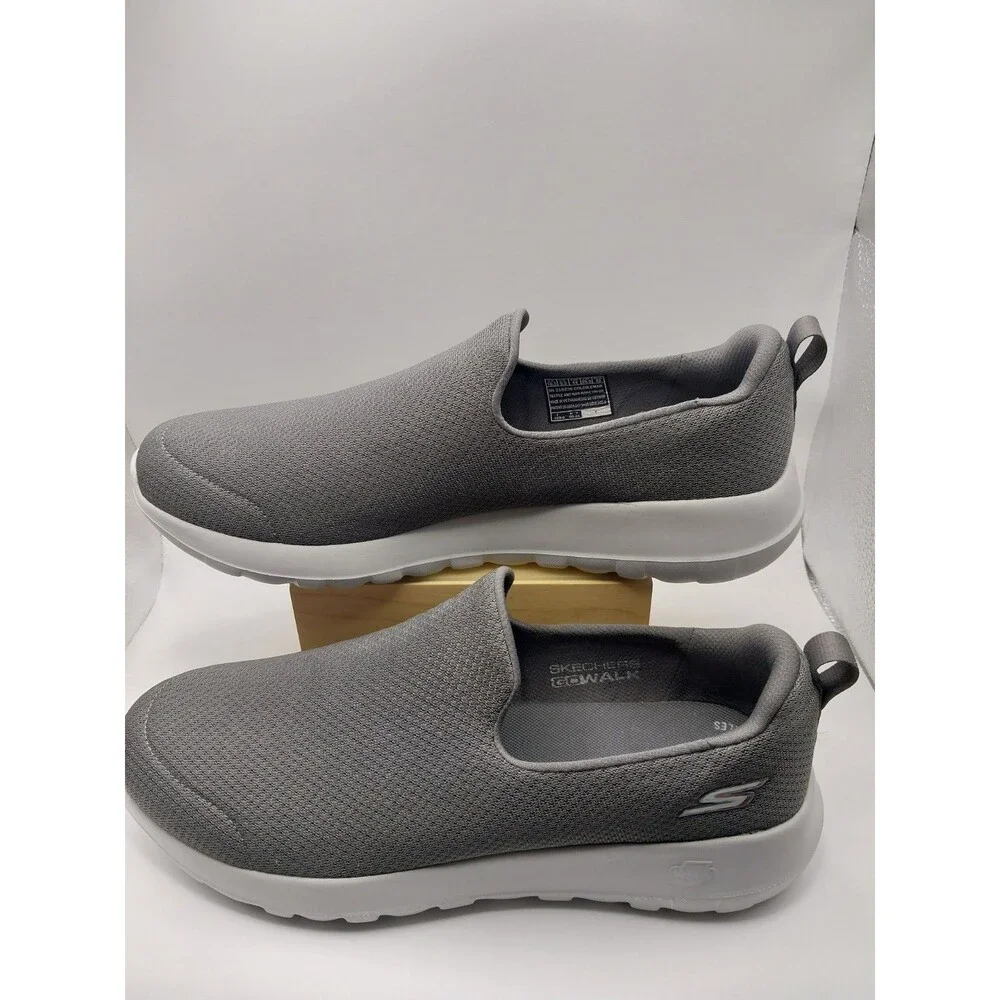 Skechers Performance Men's Go Walk Max Sneaker 10.5